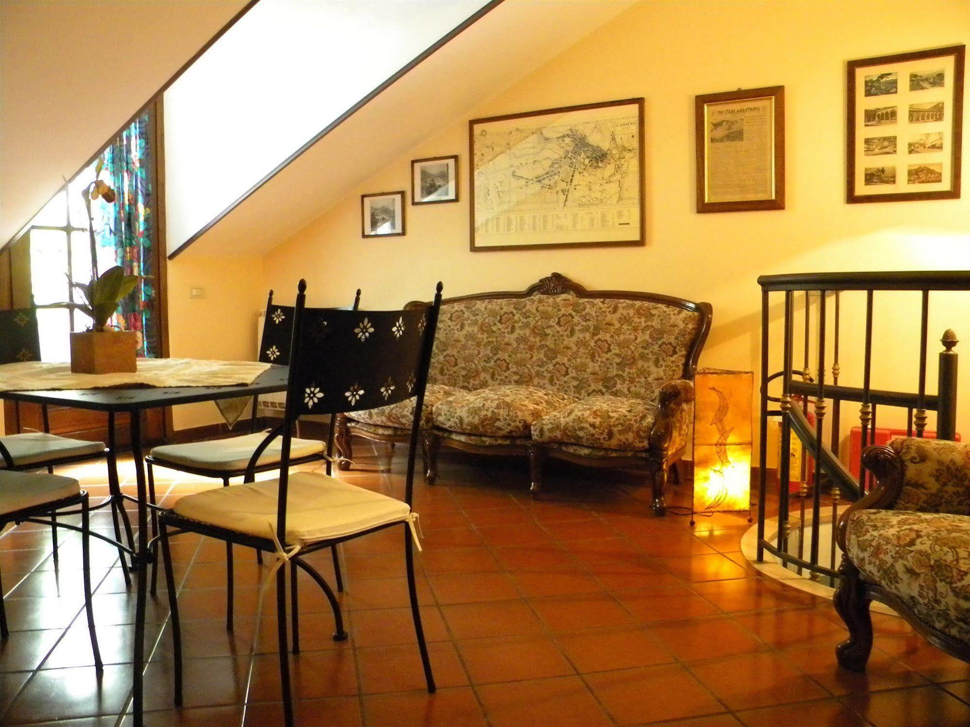 カッシーノ La Costa Bed & Breakfast エクステリア 写真